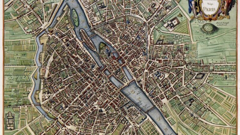 Old map of Paris